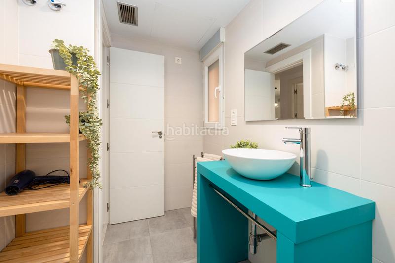 Foto 46b199d6-add2-41f2-abcc-7d69c3090ec7. Piso ubicado en pleno corazón , junto a ´el corte inglés´, este encantador apartamento de un dormitorio es ideal para quienes en Granada
