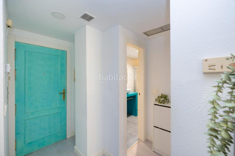 Foto e9b42e4a-dd22-4ba7-8fd4-413285fffc22. Piso ubicado en pleno corazón , junto a ´el corte inglés´, este encantador apartamento de un dormitorio es ideal para quienes en Granada