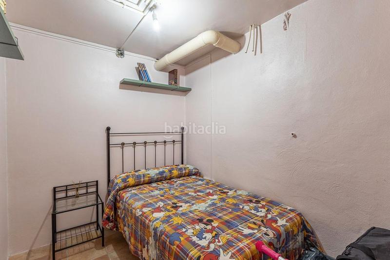 Foto 00425707-5742-4a3f-a289-e4824a534550. Casa adosada ponemos a la venta una casa para entrar a vivir, junto a la plaza de los patos, zona céntrica, rodeada de todos los se en Peligros