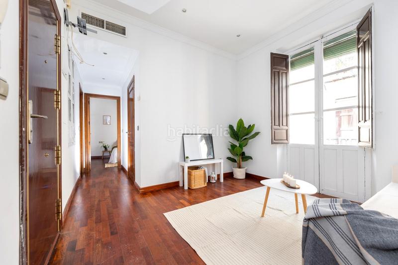 Foto 9606eb3d-5c83-479f-9426-ad7b8ca7aba8. Piso ¡inversión única en el corazón turístico de la ciudad! este exclusivo piso, situado en la calle san jerónimo, junto a la catedral, en Granada