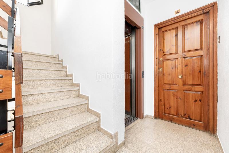 Foto 6f6beb69-33f2-4727-a7cc-4ff485deff1e. Ático  con terraza y vistas en el corazón – barrio figares imagina despertar cada mañana con la ciudad a tus en Granada