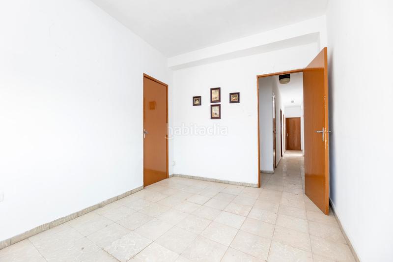 Foto f2517a7c-d71f-44c6-83d0-9b8a897d7dfe. Ático  con terraza y vistas en el corazón – barrio figares imagina despertar cada mañana con la ciudad a tus en Granada