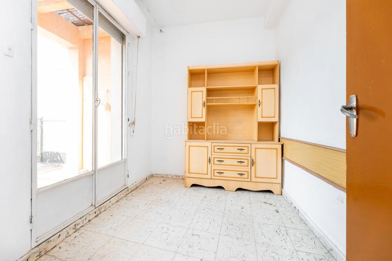 Foto f530b0c5-24a7-49b5-a50b-fbbf85c64533. Ático  con terraza y vistas en el corazón – barrio figares imagina despertar cada mañana con la ciudad a tus en Granada