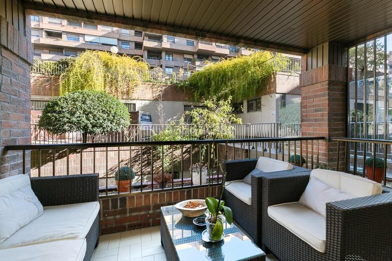 Foto 0fd674e5-c4a9-4ab1-b884-e43481866ca1. Piso ¡vive en el corazón con todo el confort y lujo que mereces! te presentamos esta espectacular propiedad situada en una en Granada