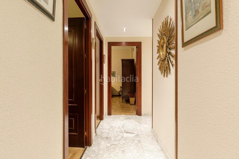 Foto 7f318118-c557-4922-ac97-22ac653c6022. Piso ¡vive en el corazón con todo el confort y lujo que mereces! te presentamos esta espectacular propiedad situada en una en Granada
