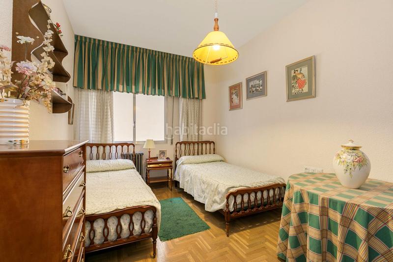 Foto 9db1f92e-f931-4292-8467-f369ac4efa9b. Piso ¡vive en el corazón con todo el confort y lujo que mereces! te presentamos esta espectacular propiedad situada en una en Granada