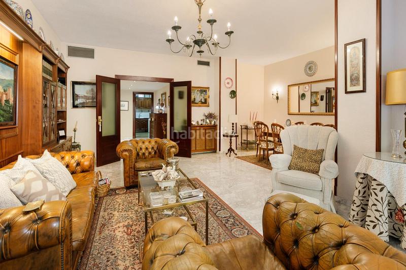 Foto dc0abe83-0f2b-44ed-a421-578ffe4cceaf. Piso ¡vive en el corazón con todo el confort y lujo que mereces! te presentamos esta espectacular propiedad situada en una en Granada