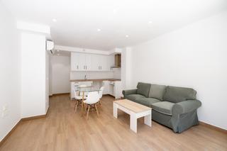 Pis  Calle ribera del beiro. Vivienda de recién reformada, junto mondragones-traumatología, e