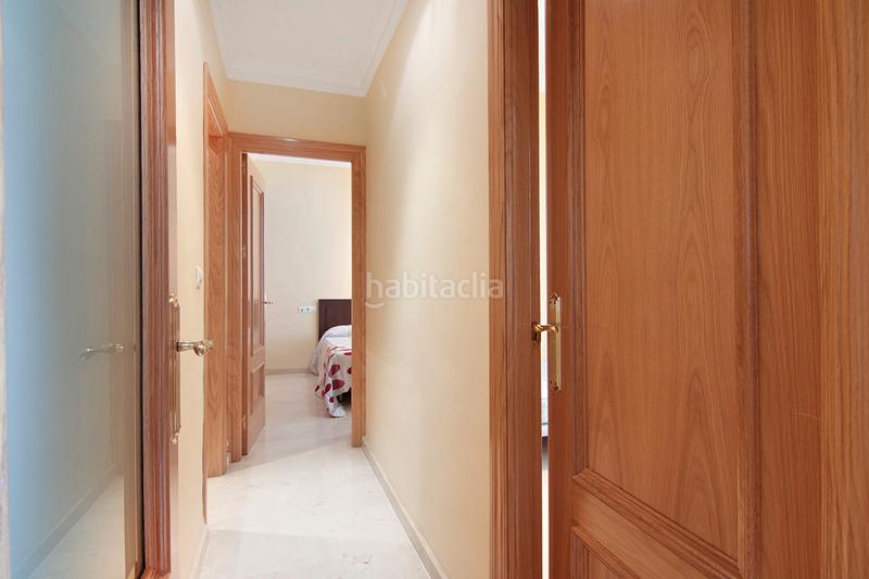 Foto e4fac22c-6bd6-49ed-af21-64a38c8336cf. Alquiler piso disponibilidad inmediata piso de dos dormitorios en pleno centro , consta de baño completo, cocina equipada, segunda pla en Granada