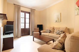 Lloguer Pis  Calle san matías. Disponibilidad inmediata piso de dos dormitorios en pleno centro