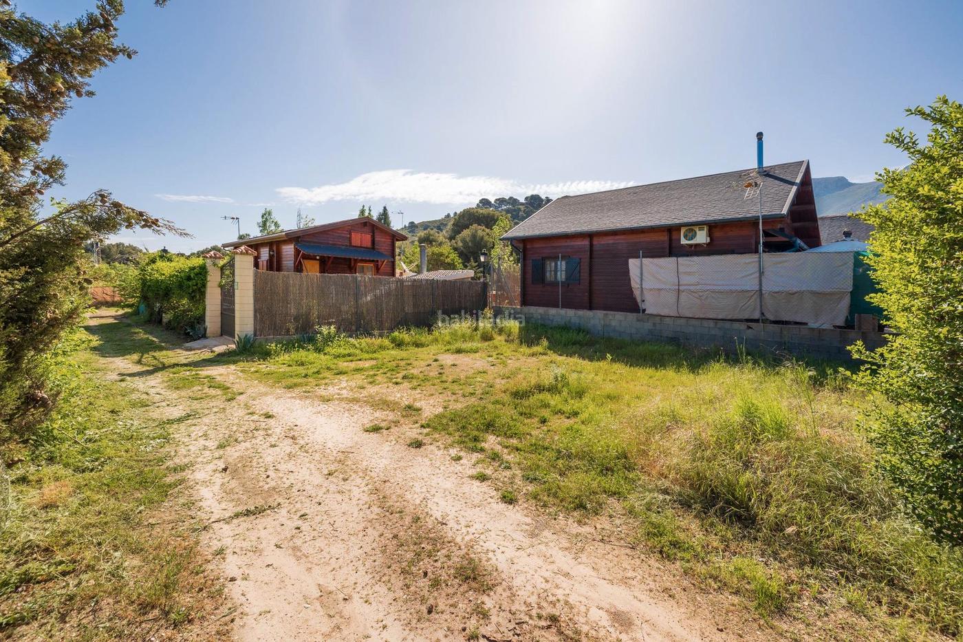 Preciosa parcela ideal para poner una caravana o casa movil, par Iznalloz