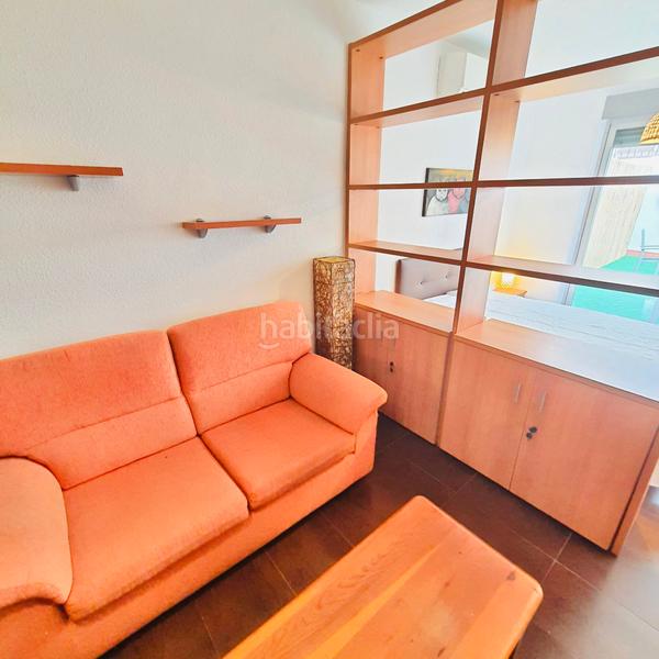 Foto c7fe1fb5-b84e-46de-b8f6-e7dd3b25ed8c. Alquiler estudio disponibilidad inmediata estudio tipo loft en el centro , consta de cocina equipada, baño completo, primera planta inter en Granada