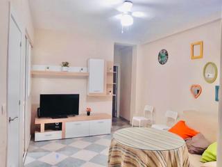 Lloguer Pis  Calle horno de abad. Disponibilidad inmediata descubre este magnífico piso situado en