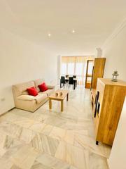 Lloguer Pis  Calle hoya de la mora. Disponibilidad 1 de octubre fantastico piso de tres habitaciones