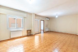 Appartement  Calle pedro antonio de alarcón. Si buscas un piso amplio, bien ubicado y con múltiples posibilid