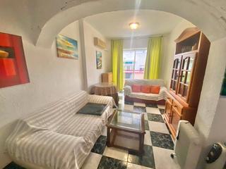 Lloguer Pis  Calle seminario. Disponible piso de dos habitaciones y dos baños en calle seminar
