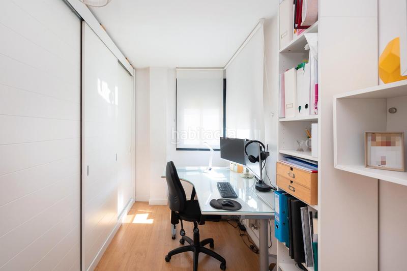 Foto 5569b989-491b-4bbd-b7d7-e6fa73e4833e. Reihenhaus mit heizung parking in Crta. De la Sierra Granada