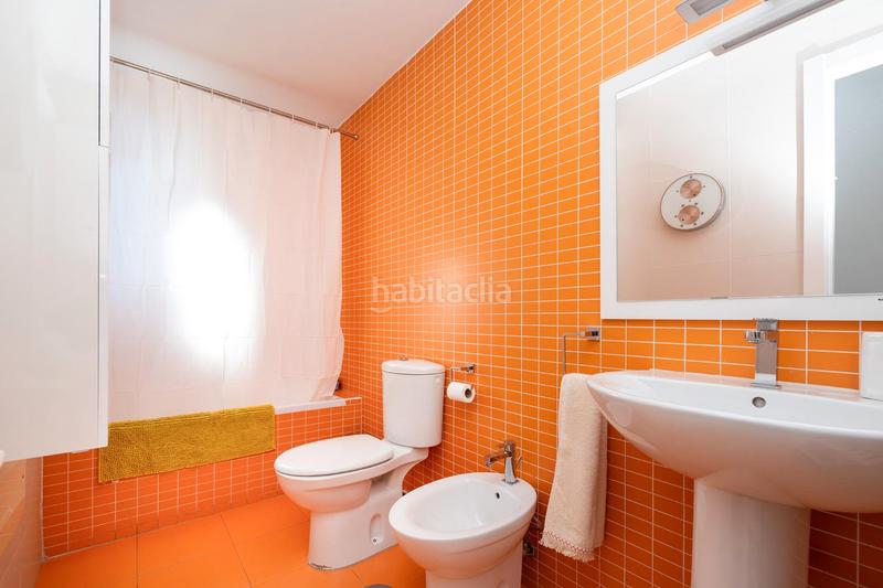 Foto 781cb94f-5677-45f1-94f4-6e50220e3c52. Reihenhaus mit heizung parking in Crta. De la Sierra Granada