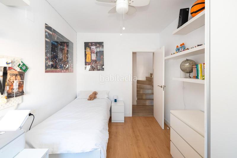 Foto 82e16336-0a41-4a5b-beb4-f61b221326ef. Reihenhaus mit heizung parking in Crta. De la Sierra Granada