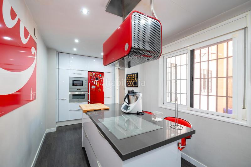 Foto a42c65dc-ddca-4971-a668-422844440da6. Reihenhaus mit kamin heizung parking pool in Crta. De la Sierra Granada