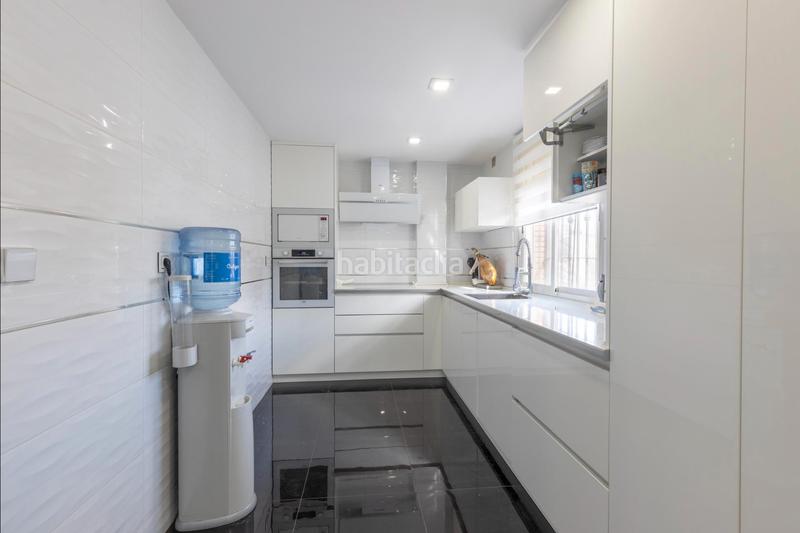 Foto 4e3fc040-792d-4bfa-bfbe-05cfe30158c8. Maison jumelée avec chauffage parking piscine dans Híjar Gabias (Las)