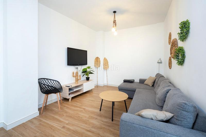 Foto b79cc4df-bb37-4b54-870c-408fbff7dd0a. Piso ¡coqueto apartamento, ideal para inversores en pleno centro!!!!! ¡¡¡¡ven a visitarlo!!!!! descripción2161/4000 caractéres calidad en Granada