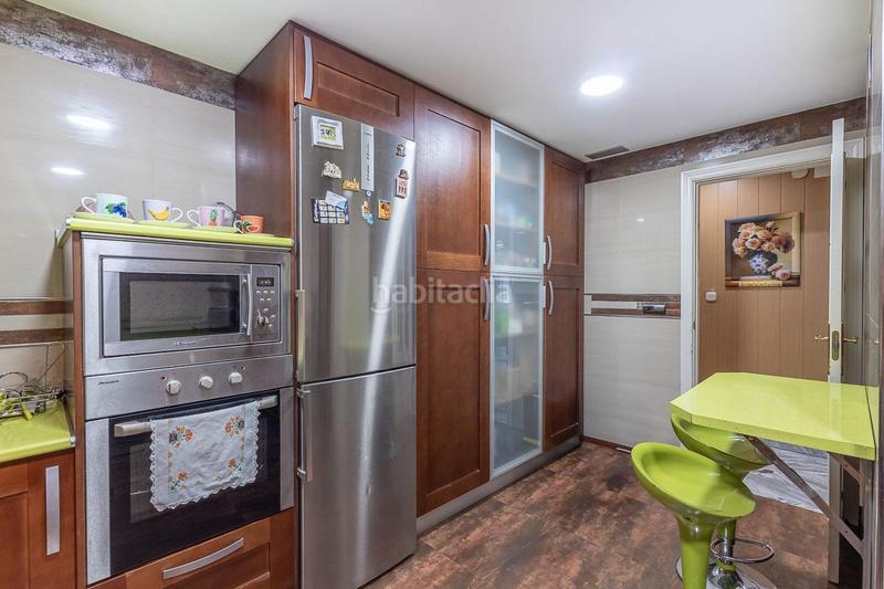 Foto 195b33e8-5244-4eca-b17e-4b414f59e669. Pis amb calefacció a Castaño - Mirasierra Granada