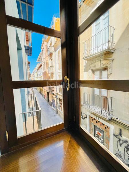 Foto 15530f97-5d59-4ba4-bc55-50c8143caa0b. Miete etagenwohnung mit heizung in Centro - Sagrario Granada