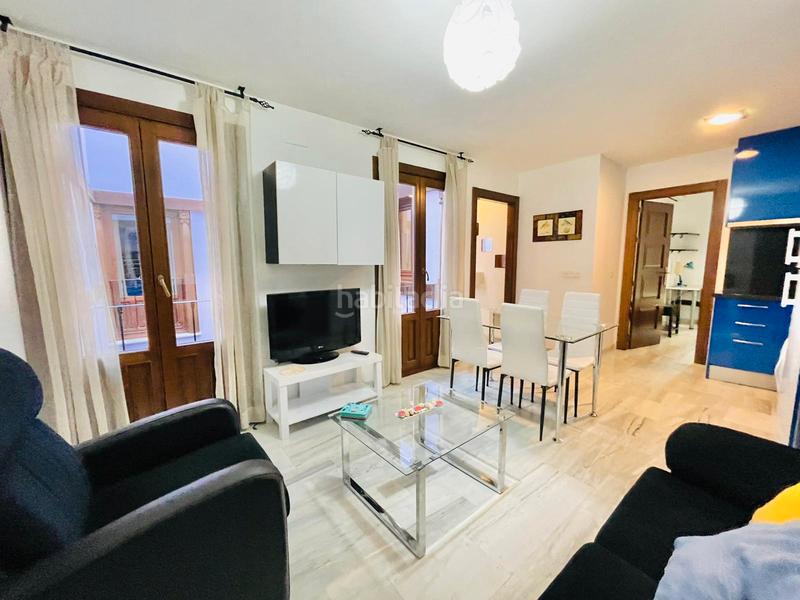 Foto 604d85af-638a-4f76-b38b-b1831c05c1a7. Rent flat with heating in Centro - Sagrario Granada