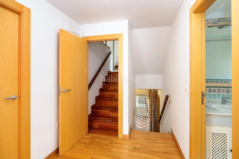 Foto cc24c305-3b19-4ee5-9236-892e8fe71ae6. Chalet avec cheminée chauffage piscine dans Crta. De la Sierra Granada