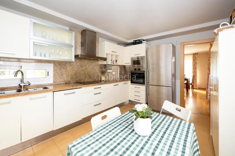 Foto e1a7af0e-14d7-4609-9e63-4174408ade18. Chalet avec cheminée chauffage piscine dans Crta. De la Sierra Granada