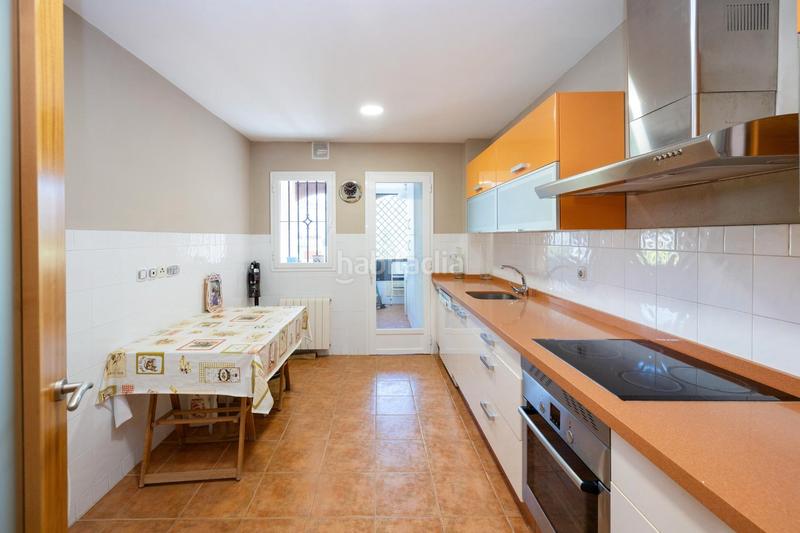 Foto 36c3e2ce-26a4-4b59-b2a8-9991a73a2ccb. Maison jumelée avec chauffage piscine dans Crta. De la Sierra Granada