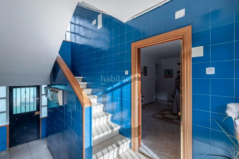 Foto 06854f7a-f3c8-48d1-9b0c-75430d81bc65. Pis amb piscina a Crta. De la Sierra Granada