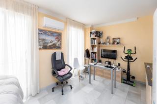 Studiowohnung  Calle paco seco de lucena. Estudio en venta en el realejo. con una ubicación fantástica, a