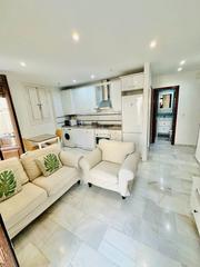 Rent Flat  Plaza de la encarnación. Disponible piso de dos habitaciones en pleno centro de granada p