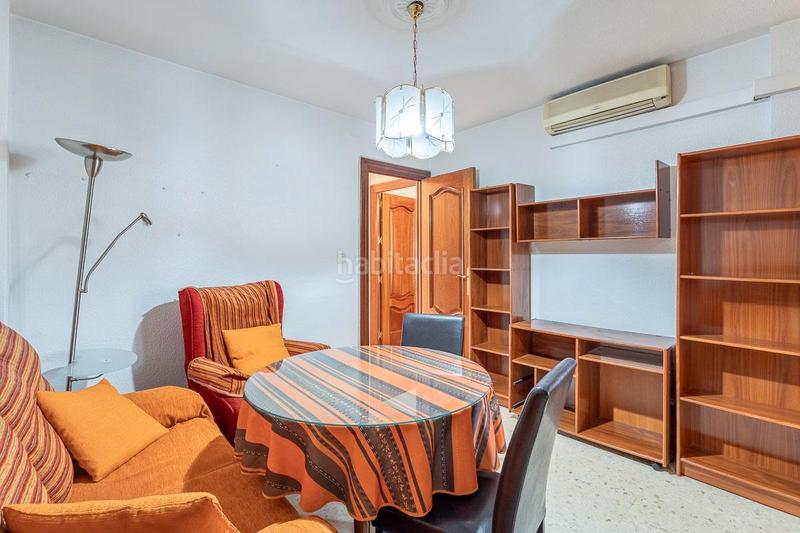 Foto bb6789a0-9668-445d-9855-4de230138847. Appartement avec parking dans Pajaritos Granada