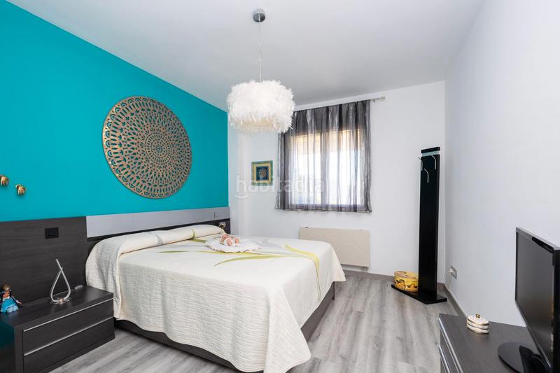 Foto 6c9a196c-4765-4983-9fd4-9b38760f5aa2. Flat with heating pool in Atarfe