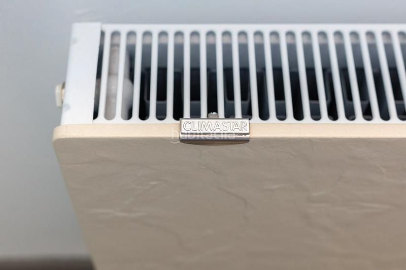 Foto 717c23b5-dc92-4a83-b7be-0288e583fa61. Flat with heating pool in Atarfe