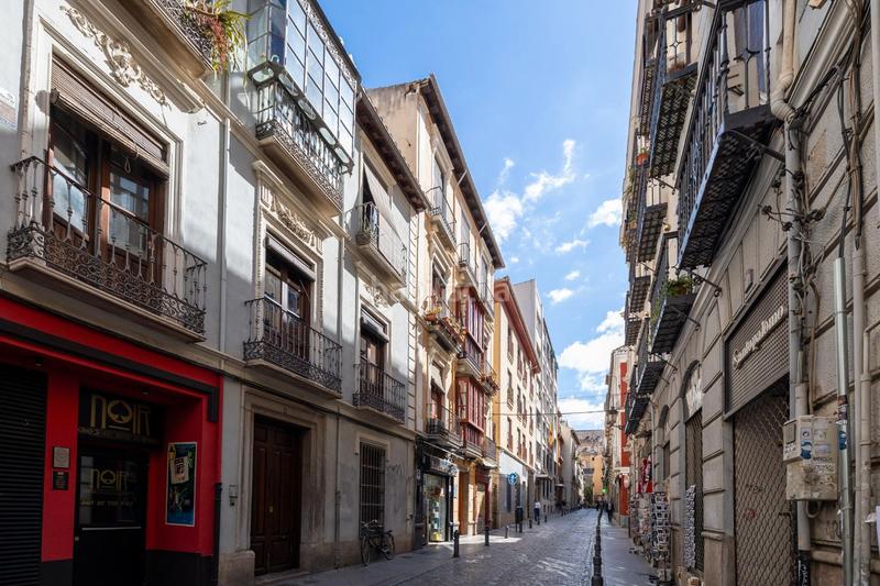 Foto 147b3a9d-7f0b-4131-b199-fbfef77a087c. Appartamento in Centro - Sagrario Granada