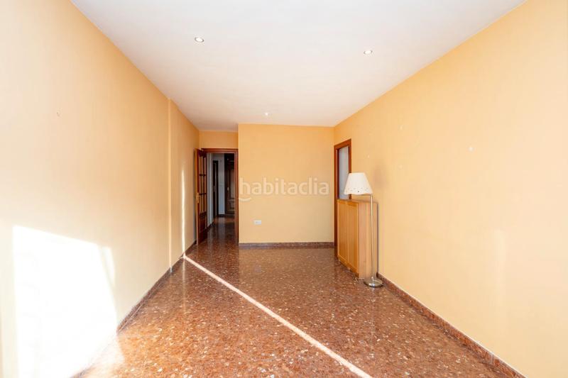 Foto 53a89c27-a162-4c92-b1fc-987f36077e0b. Appartamento con riscaldamento in Plaza de Toros Granada