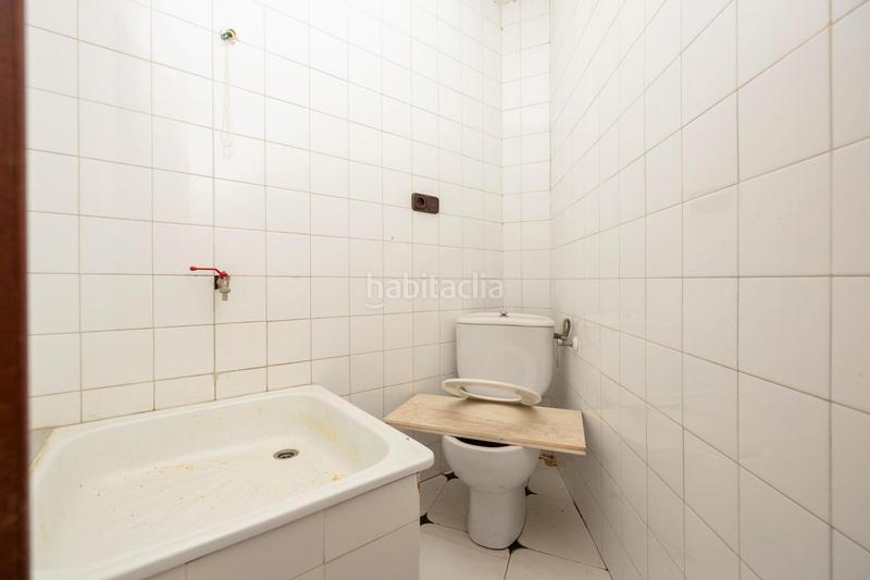 Foto c6a4eaa5-fb24-4b10-bc33-dcaf38327b5c. Locale commerciale in Gójar