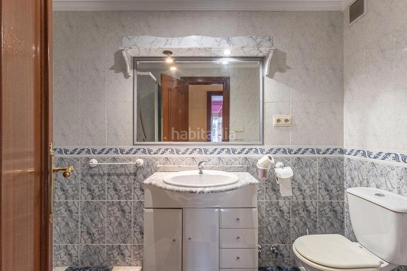 Foto d05b4420-5c4e-469c-a62d-999939d299e5. Etagenwohnung in Barrio de Zaidín Granada