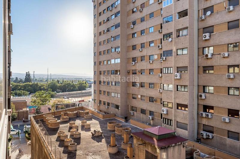 Foto ec90a604-4762-4210-818e-a890318f8301. Flat with heating in Camino de Ronda Granada