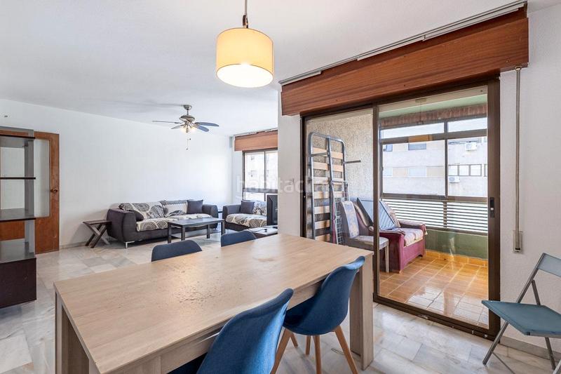 Foto fe2000f6-856d-4487-a7d0-6f1927a693fe. Flat with heating in Camino de Ronda Granada