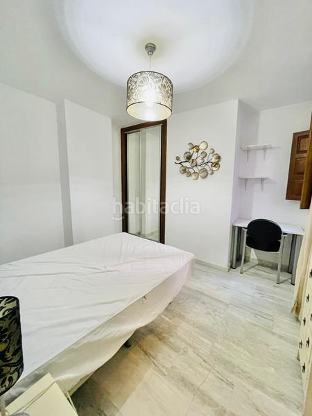 Foto f9194090-1847-439f-bff4-c5d47e93f5e7. Miete etagenwohnung mit heizung in Centro - Sagrario Granada