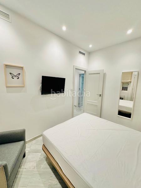 Foto 4e549ba4-660c-4e75-a9a5-b82353aad643. Rent flat with heating in Centro - Sagrario Granada