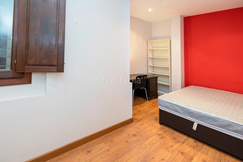 Foto 424003fa-8572-49f1-a329-ccf859baf6ce. Miete appartement mit heizung in Centro - Sagrario Granada