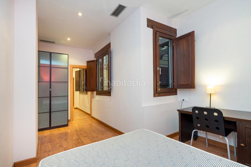 Foto 80a11636-fd36-44b0-a45d-27f99560d8ba. Miete appartement mit heizung in Centro - Sagrario Granada