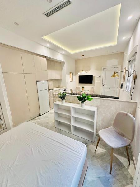 Foto 2f40bec0-1e90-4925-a54d-77222fe470e7. Miete studiowohnung mit heizung in Centro - Sagrario Granada