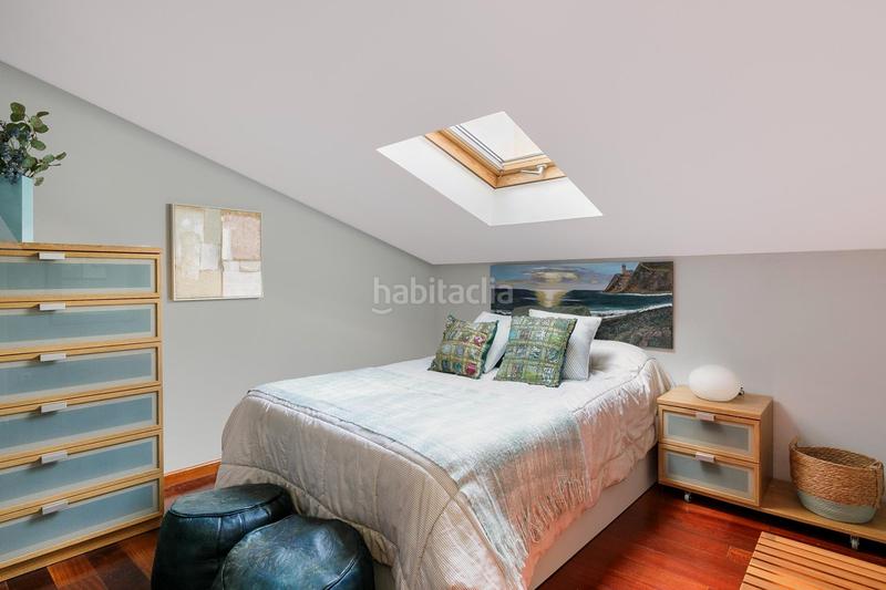 Foto 3e50d3fa-fd43-4da6-942b-0c349a39e492. Àtic amb calefacció a Centro - Sagrario Granada